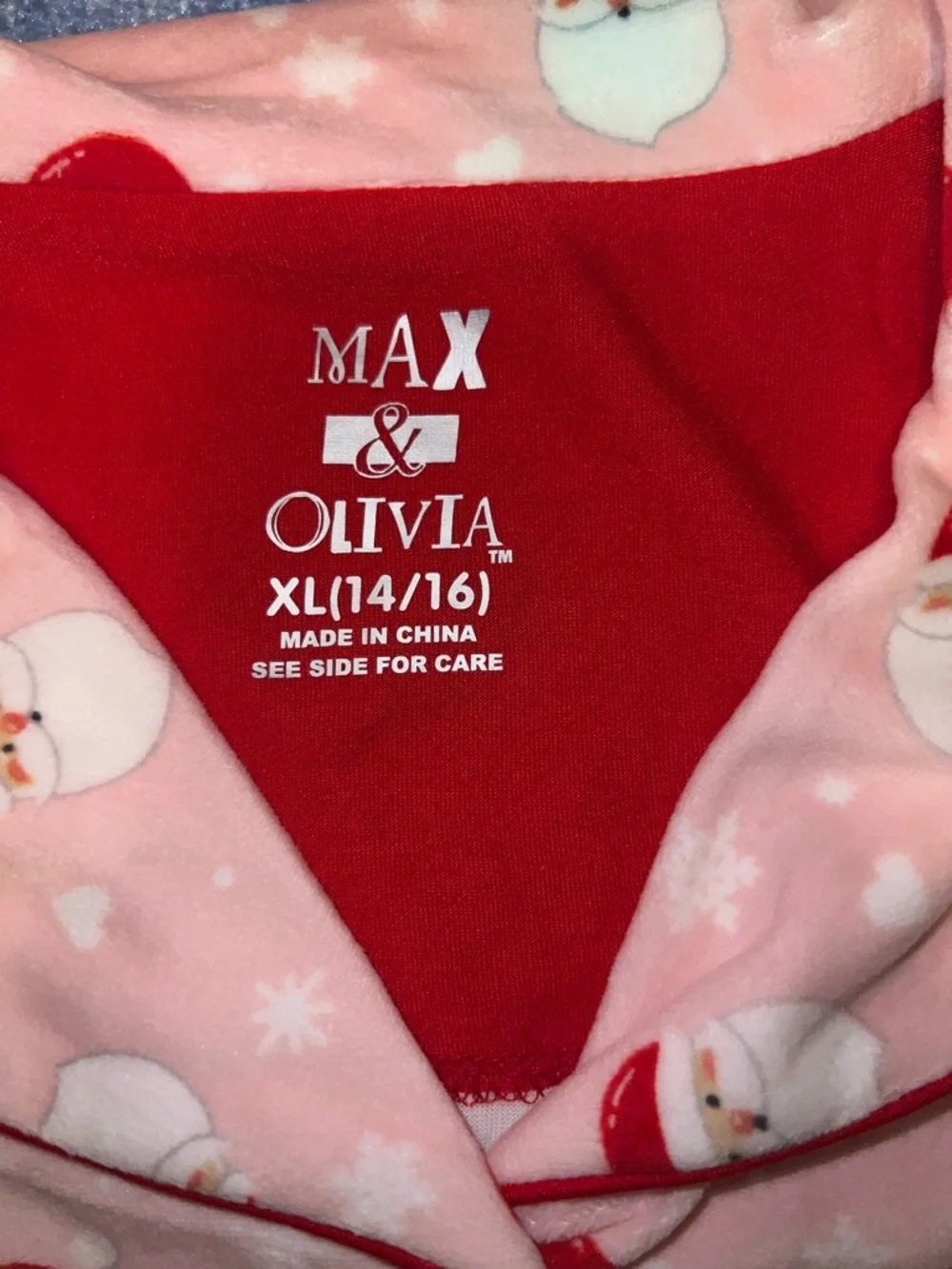 NEW Max & Olivia Pink Santa Print Girls Pajama Set -Button Front 2pc & scrunchie
